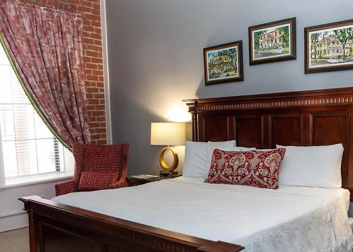 East Bay Inn, Historic Inns Of Savannah Collection